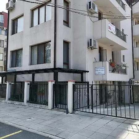 White Home-apartament * 부르가스