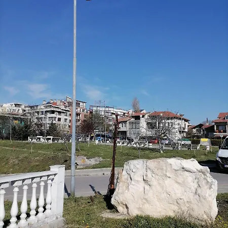 Апартаменты White Home-apartament