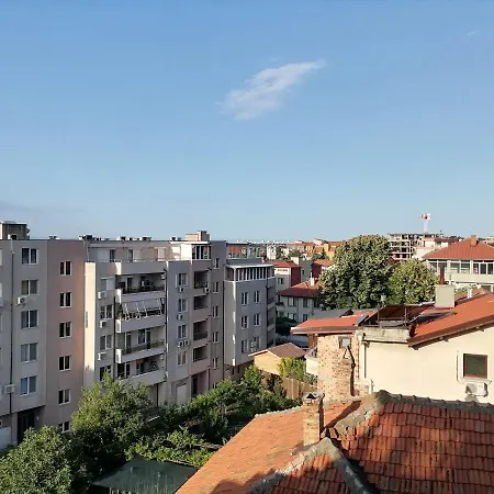 White Home-apartament Апартаменты *