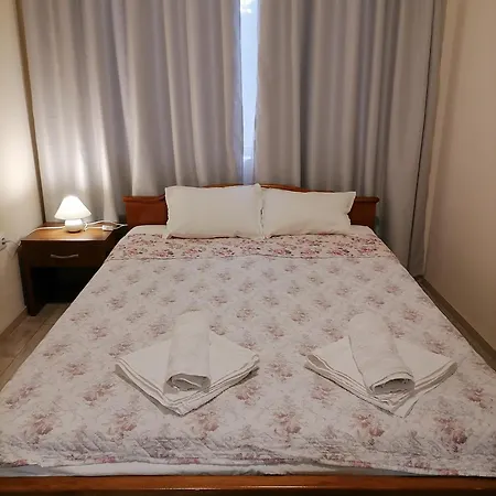 White Home-apartament Апартаменты *