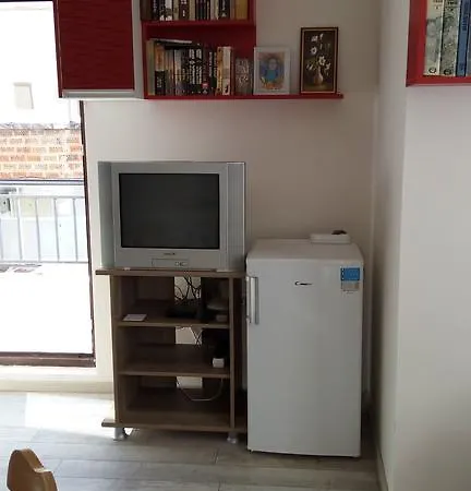 White Home-apartament Апартаменты