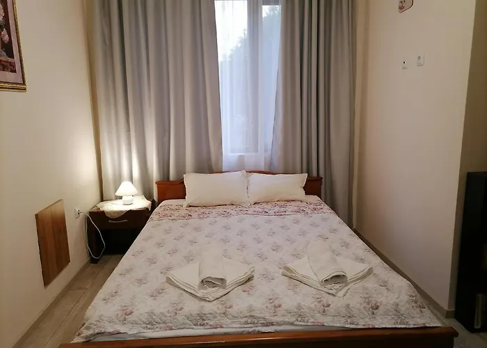 Διαμέρισμα White Home-apartament *