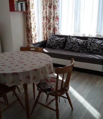 Διαμέρισμα White Home-apartament