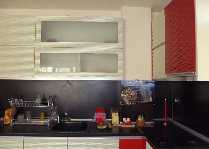 White Home-apartament Διαμέρισμα Μπουργκάς