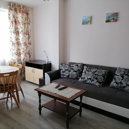 Apartment White Home-apartament Burgas