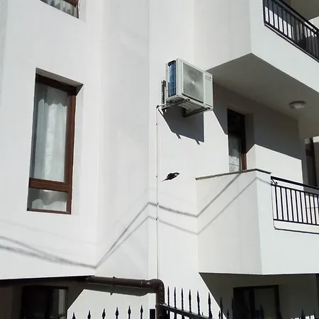White Home-apartament Apartment *
