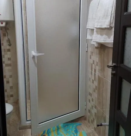 White Home-apartament