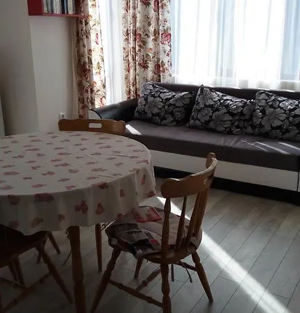 Apartment White Home-apartament