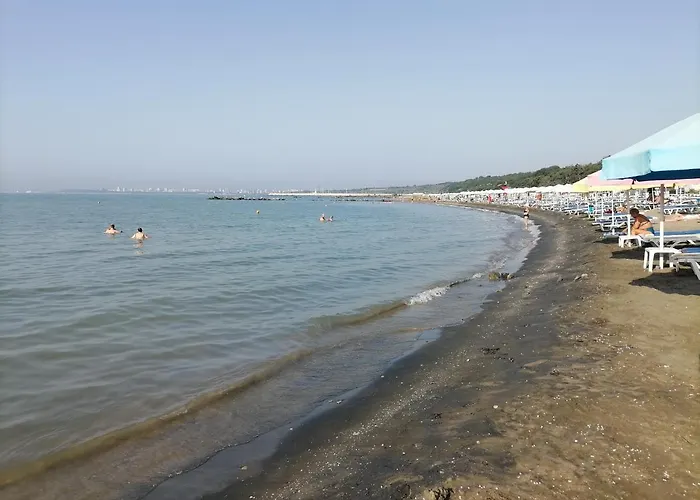 White Home-apartament Apartman *