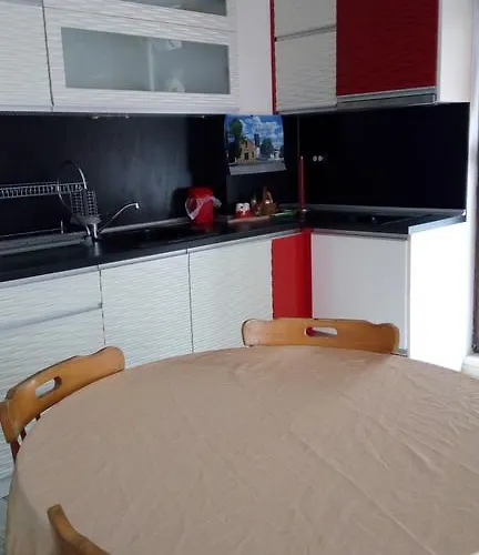 Apartman White Home-apartament